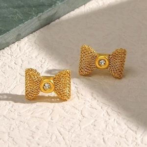 18K Gold Bow Earrings*Bow Stud Earring*Waterproof Sweatproof*Lightweight Earring